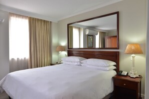 1 habitación, minibar, caja de seguridad en la habitación y escritorio 
