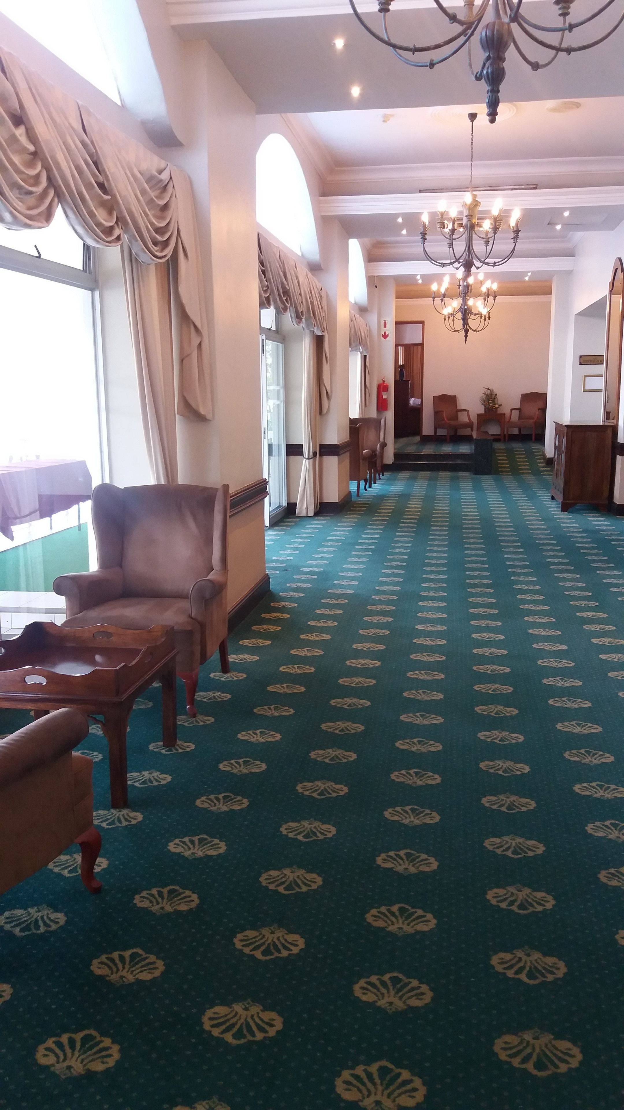 Photo - The Balmoral - Halaal