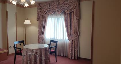 Hotel Sercotel Cuatro Postes