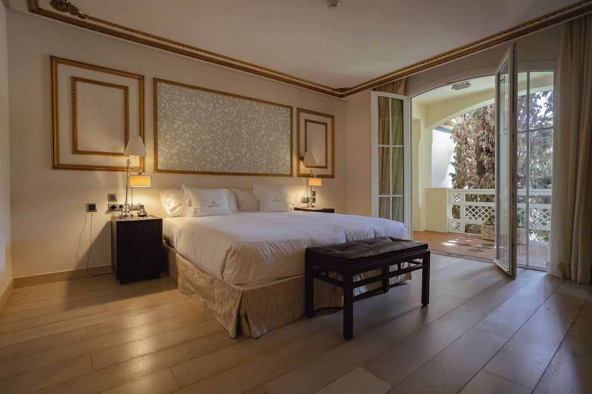 Suite, teras, pemandangan kebun (Jardin) | 1 kamar tidur, seprai katun Mesir, dan seprai antialergi