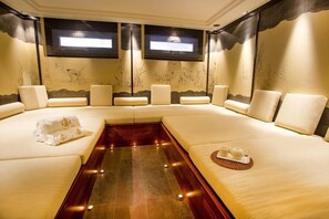 Behandlungsräume für Paare, Sauna, Dampfbad, Türkisches Bad/Hamam