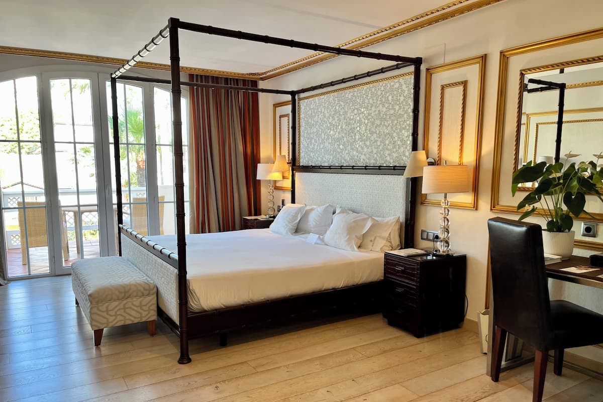 Doble Deluxe Superior con Terraza | 1 habitación, sábanas de algodón egipcio y ropa de cama hipoalergénica