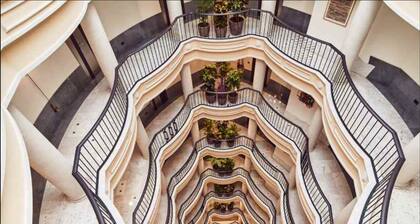 Occidental LeĂłn Alfonso V