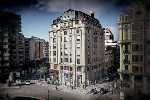 Occidental León Alfonso V (3)