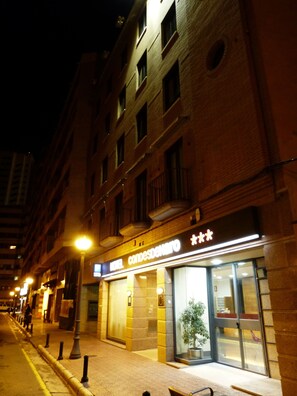 未分類圖片，第 4 張 (共 52 張)，按鈕
