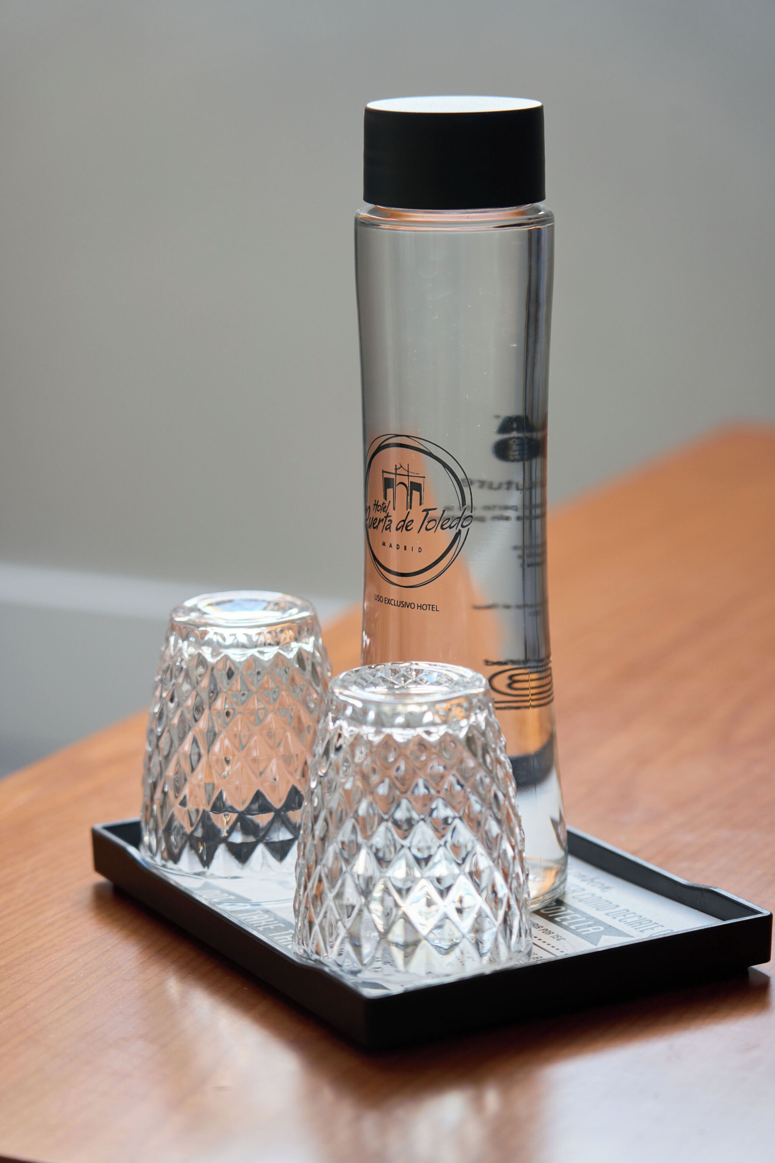 1 bedroom, select comfort beds, in-room safe, desk