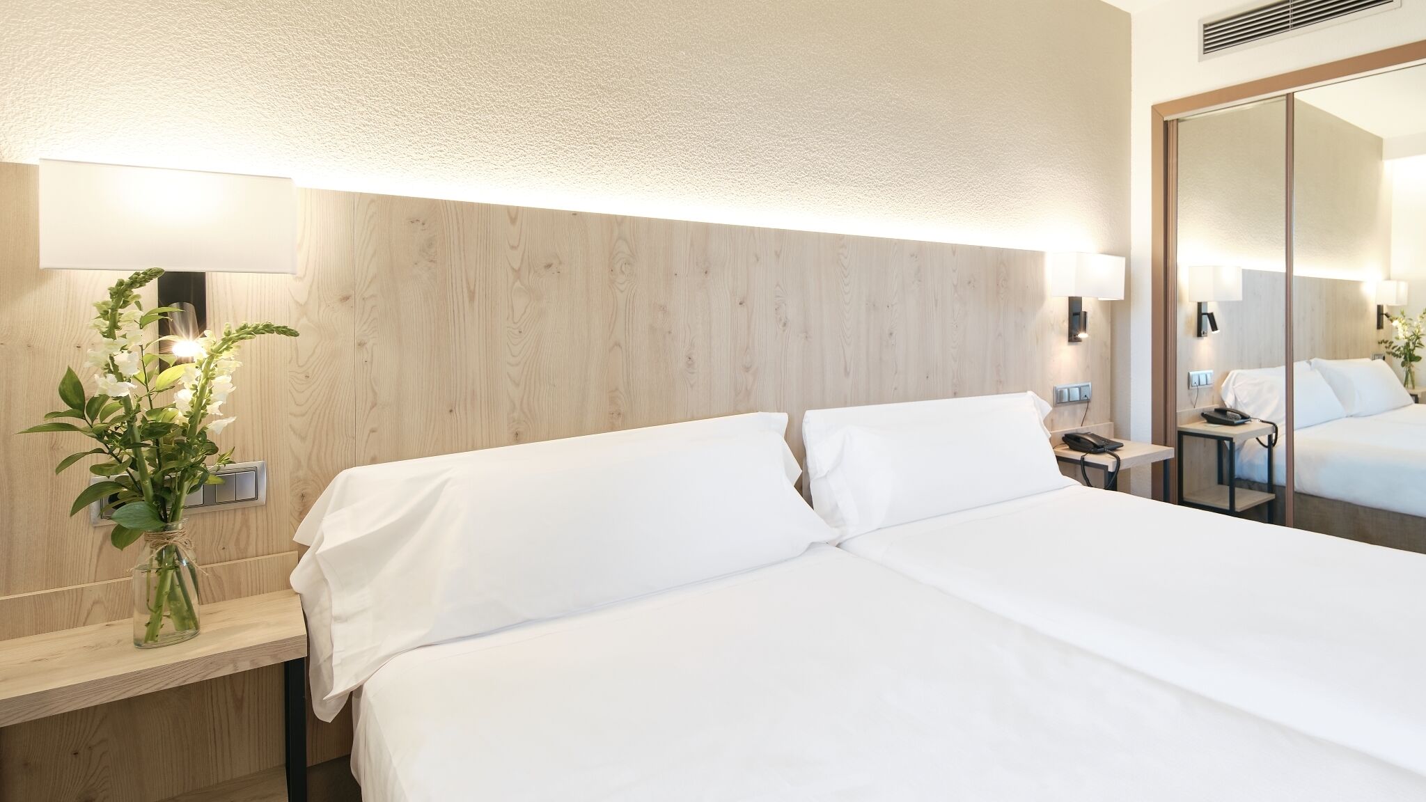 double room | 1 bedroom, premium bedding, in-room safe, desk