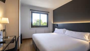 Literie de qualité supérieure, couette en duvet d'oie, minibar