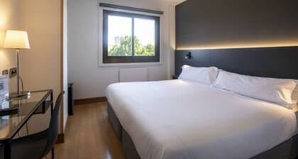 Hotel Sancho Ramírez
