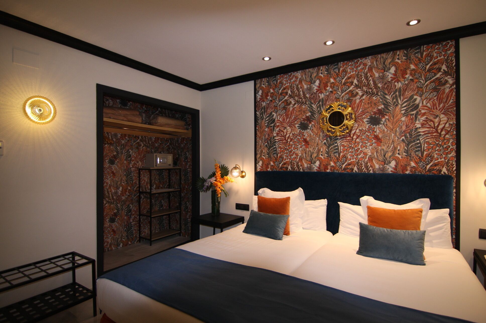 minibar, in-room safe, desk, laptop workspace