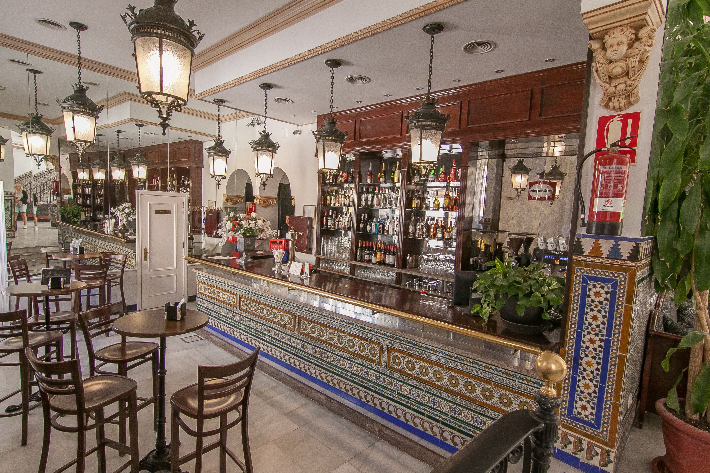 Daily buffet breakfast (EUR 16 per person)