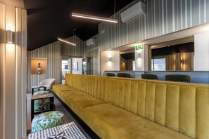 Poolside bar