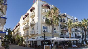 Overnatningsstedets facade