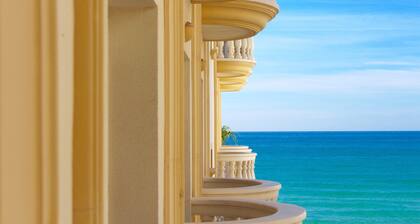 Hotel URH Sitges Playa