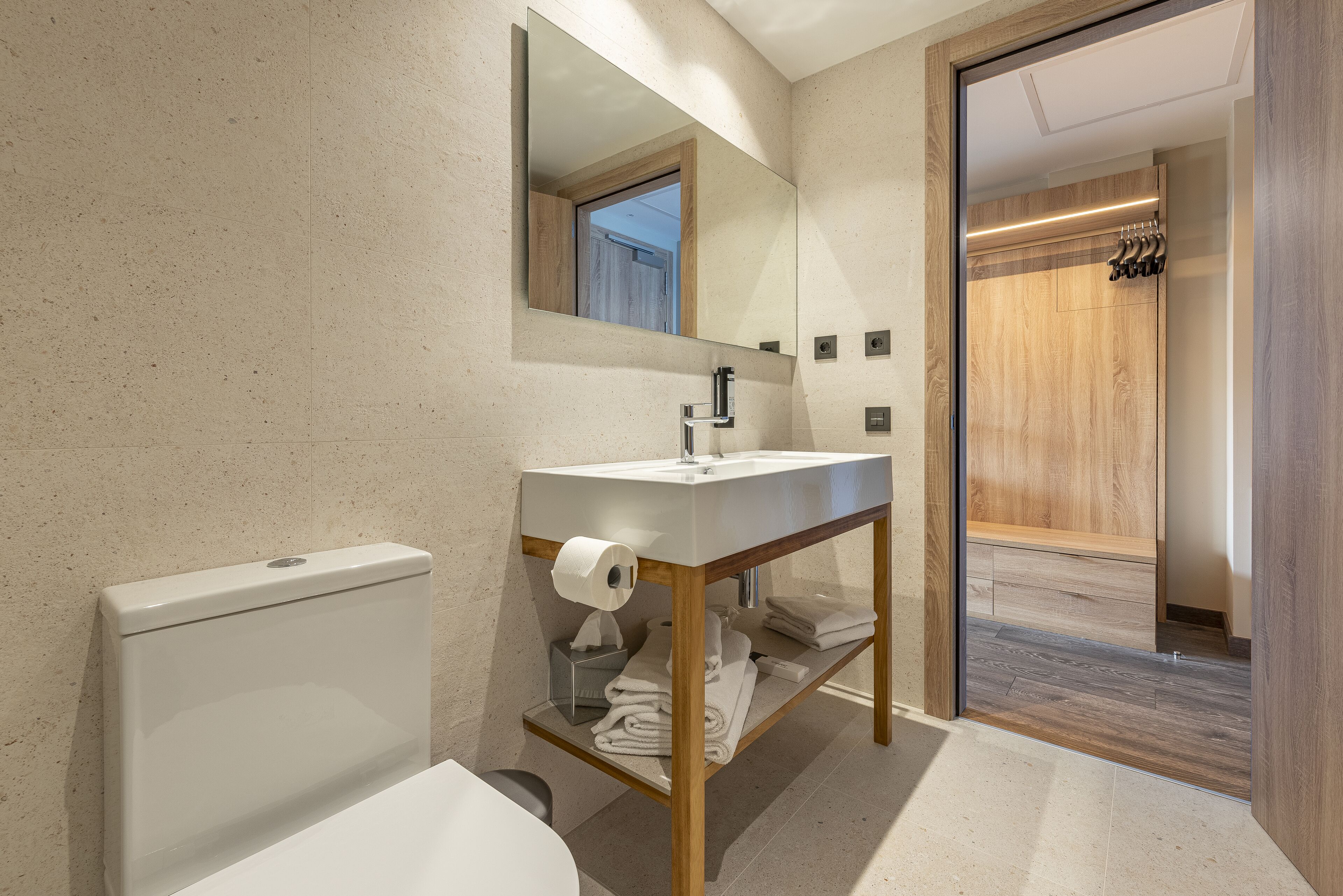 Photo - Hotel Astari