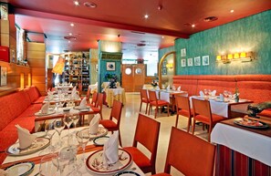 Breakfast, lunch and dinner served - Valladolid Sofía Parquesol Hotel (Valladolid)