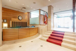 Interior entrance - Valladolid Sofía Parquesol Hotel (Valladolid)