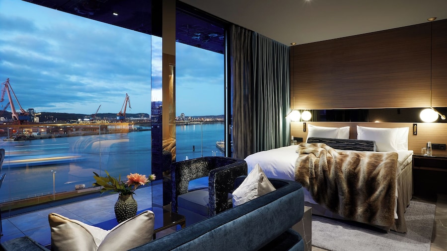 Hotel Riverton