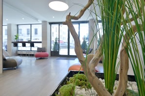 Sala de estar en el lobby