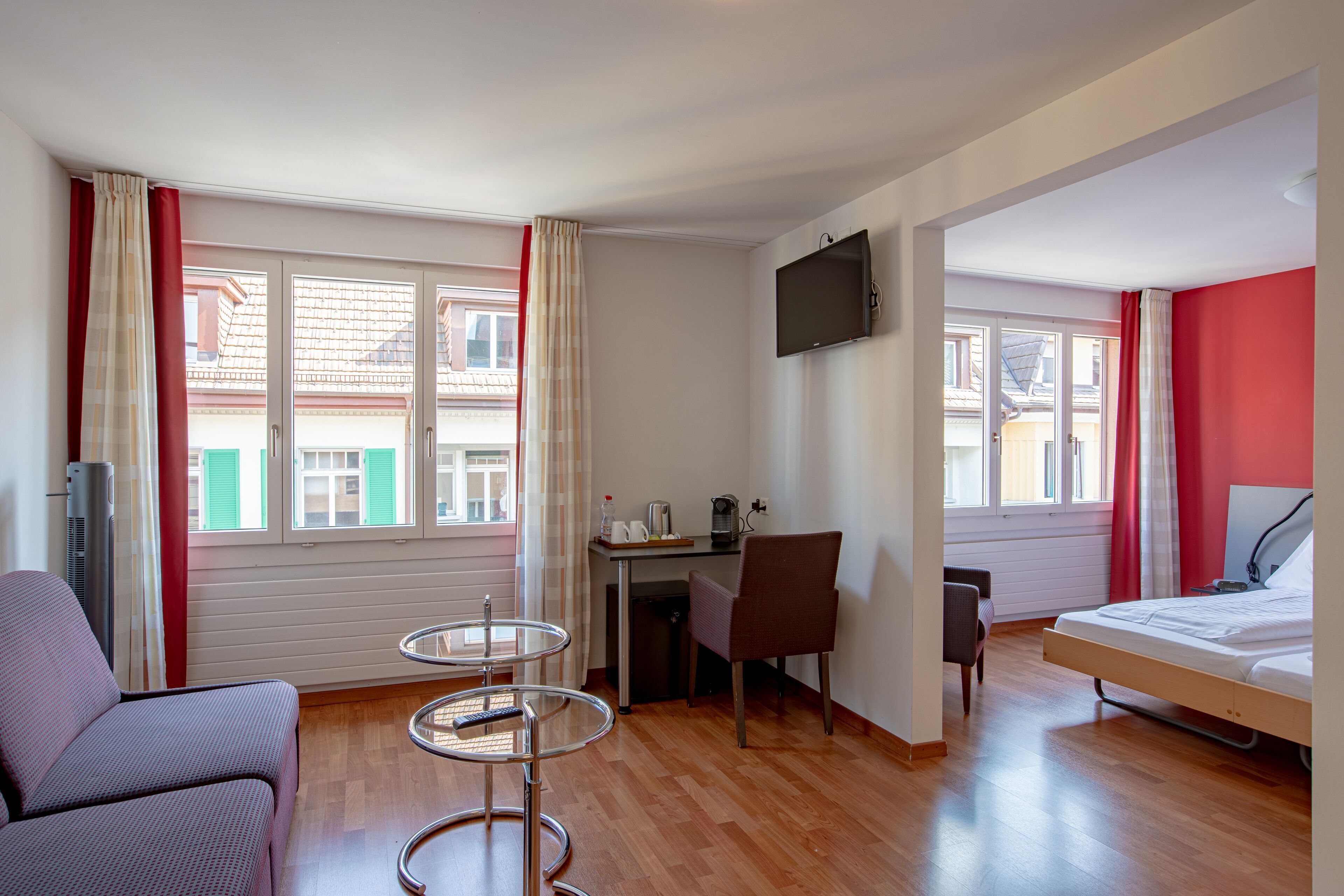 In-room safe, individually decorated, individually furnished, desk