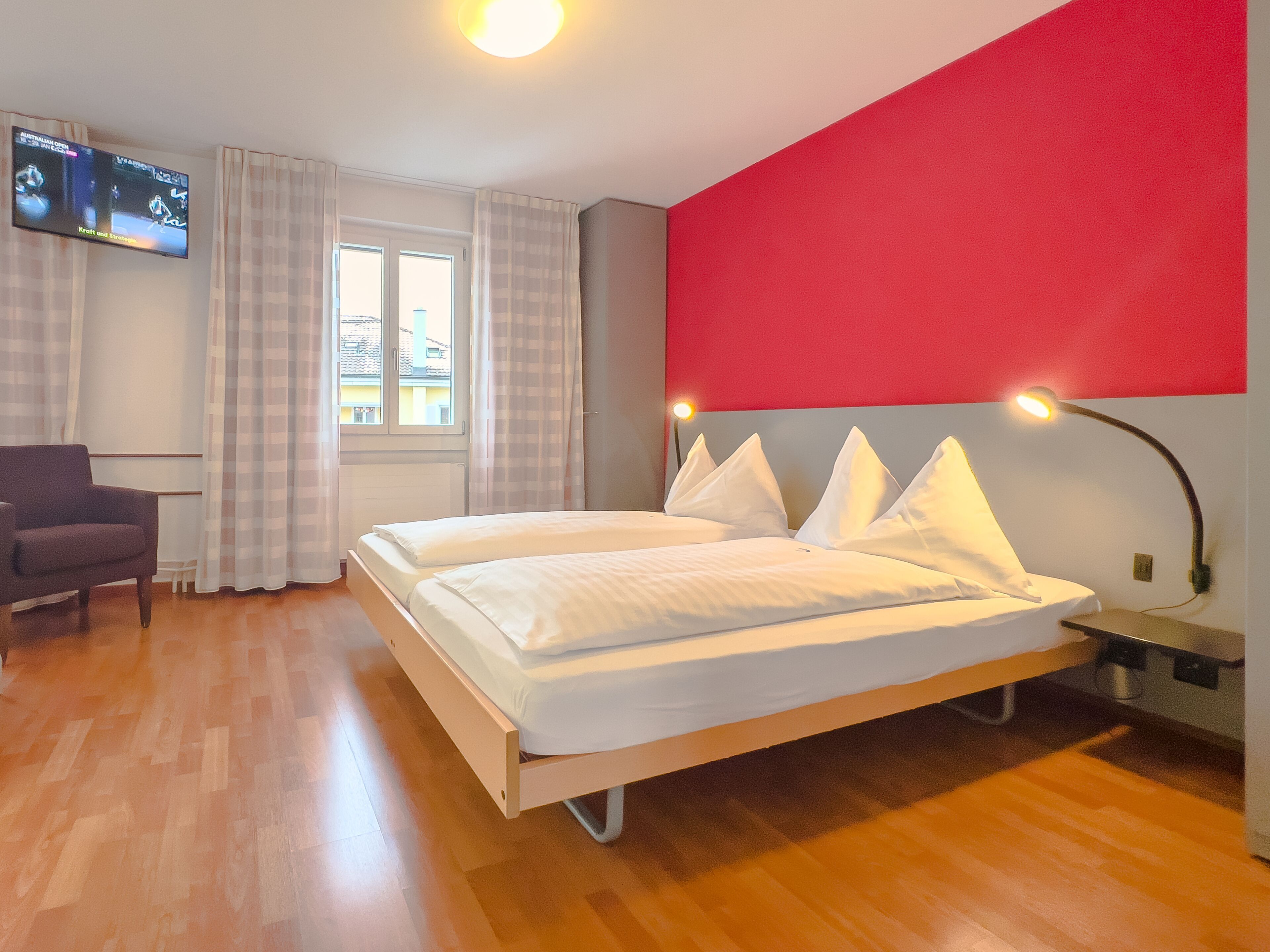 In-room safe, individually decorated, individually furnished, desk