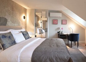 Owners Suite | Peralatan tempat tidur premium, gebar bulu kapas, tilam berlapik