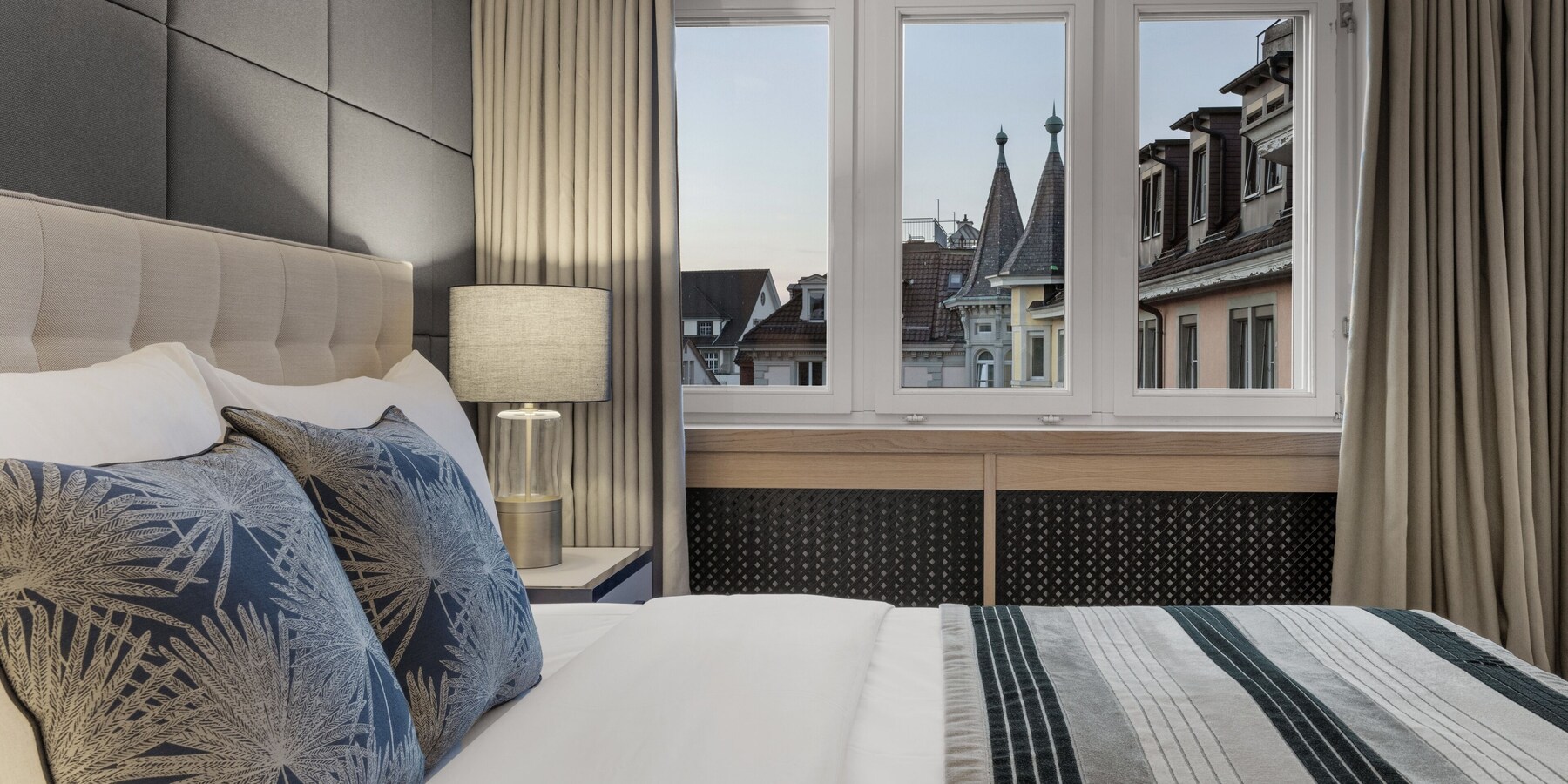 Family Room, 1 King Bed with Sofa bed | View from room