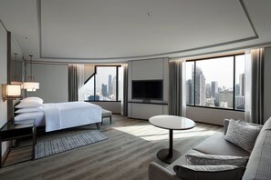 Suite ejecutiva, 2 habitaciones | Ropa de cama de alta calidad, camas con pillow-top y minibar 