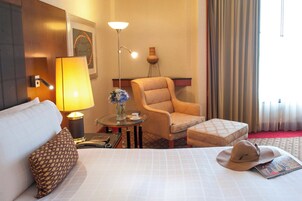 Junior Suite | 1 dormitorio, ropa de cama de alta calidad, minibar y caja fuerte