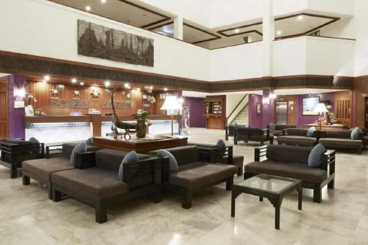 Hall