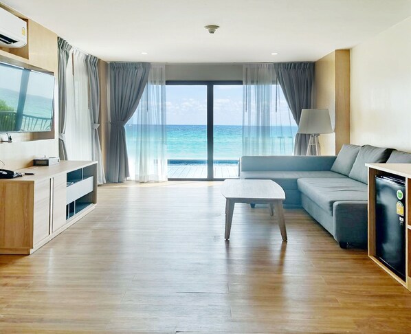 Beachfront Premier POOL | Vue de la chambre