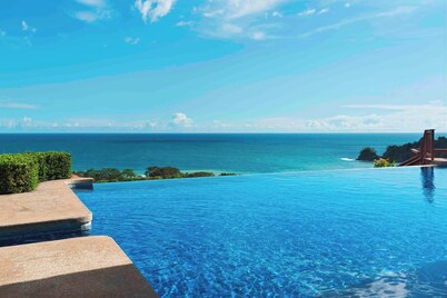 Punta Islita, Autograph Collection