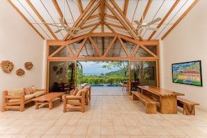 Villa, 2 Bedrooms | Living area | 32-inch LED TV with satellite channels, TV