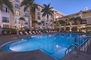 2 outdoor pools, open 6:00 AM to 9:00 PM, free pool cabanas