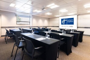Meeting facility - Holiday Inn Express Concepcion by IHG (Concepción)