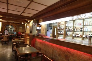Bar (in der Unterkunft)