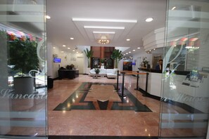 Lobby - Lancaster House (Bogotá)
