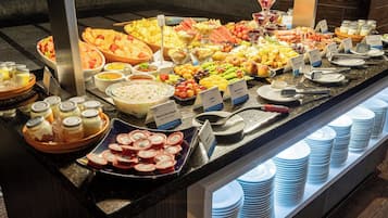Desayuno buffet incluido todos los días