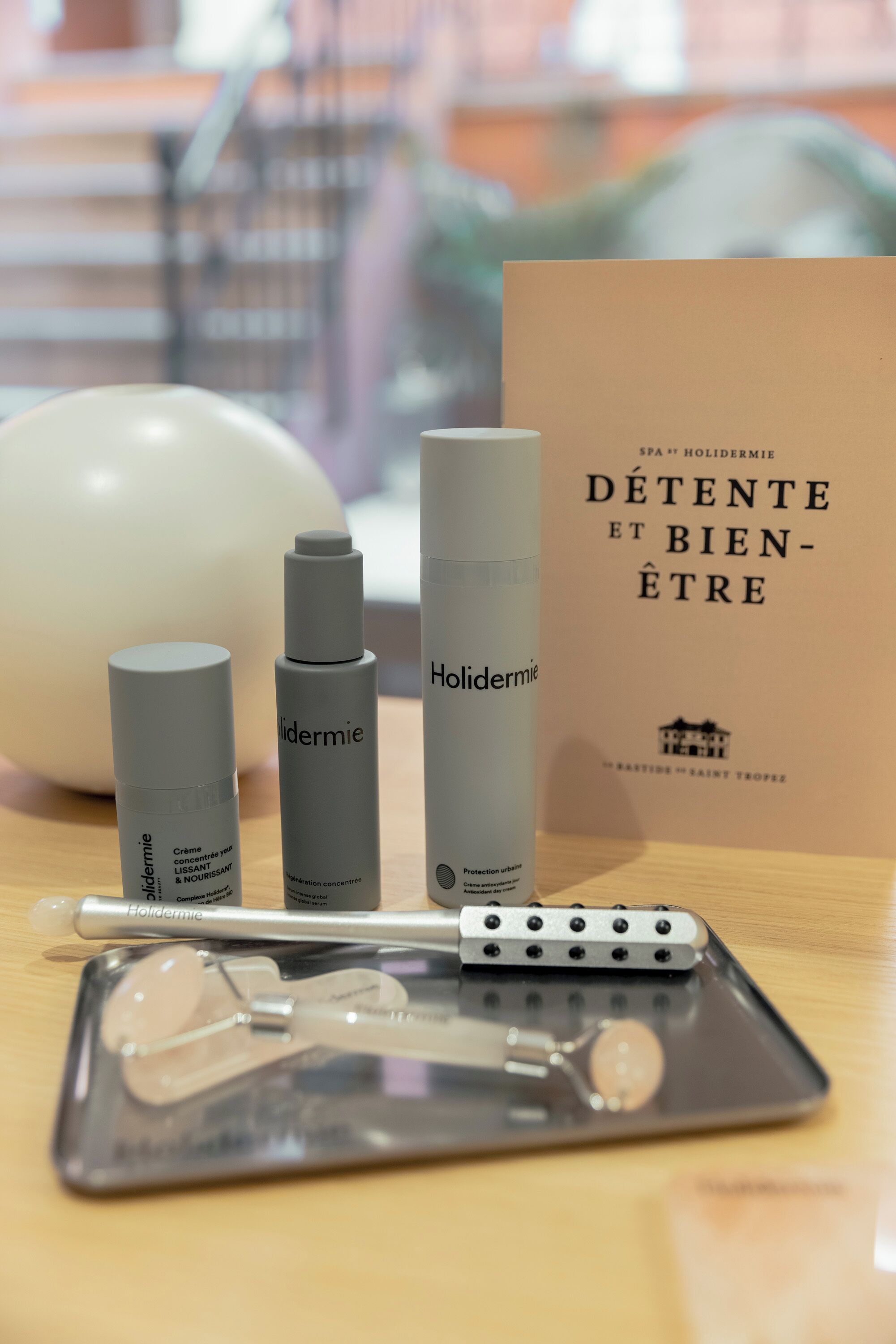 body treatments, body wraps, body scrubs, facials, 2 treatment rooms