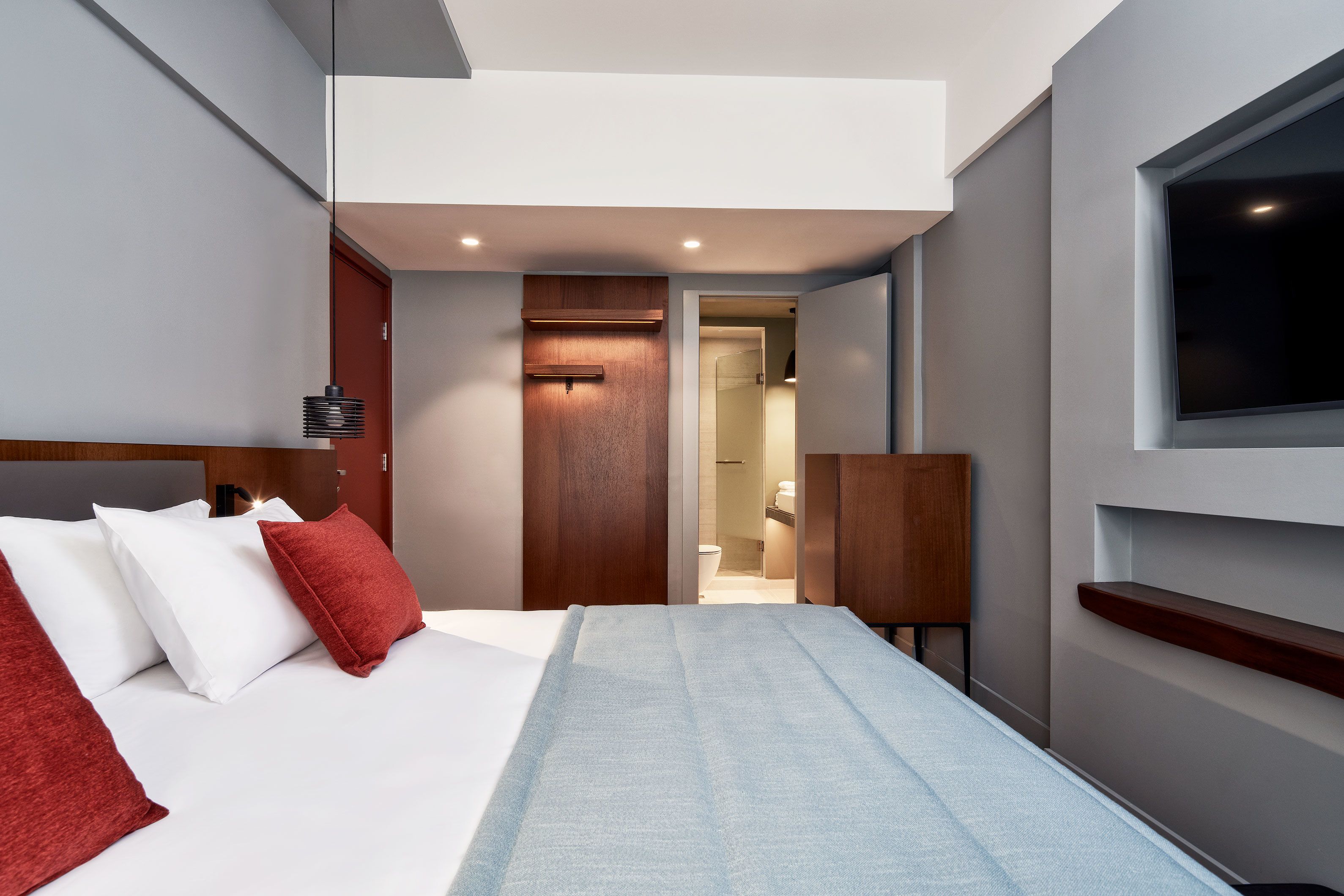 standard room | in-room safe, blackout curtains, soundproofing, iron/ironing board