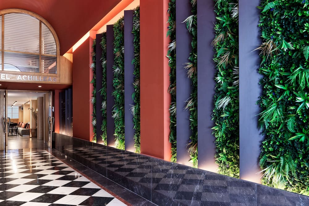 Achilleas Hotel
