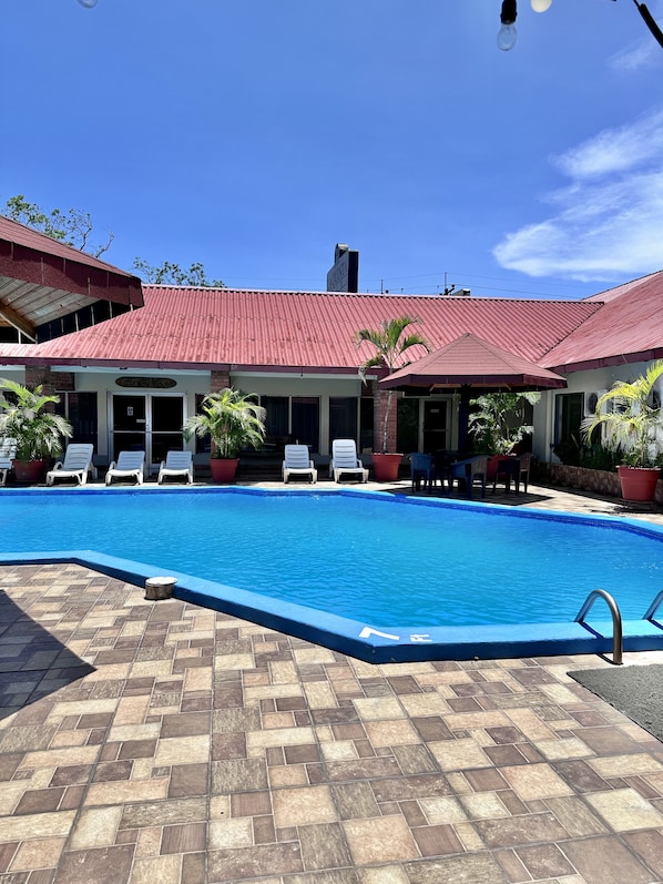 Outdoor pool, pool loungers