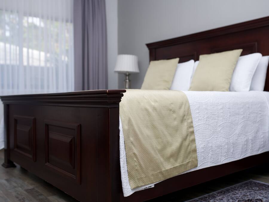 In-room safe, free WiFi