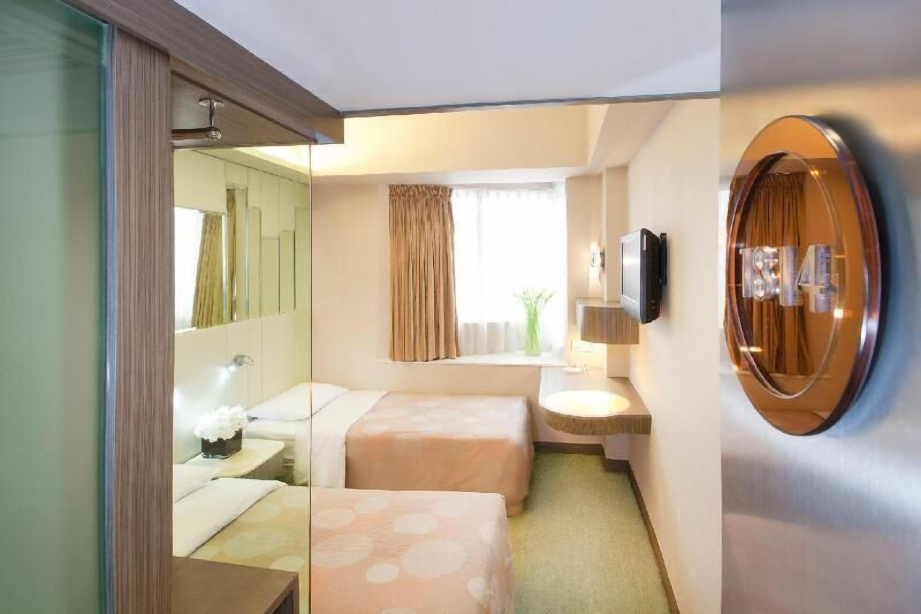Minibar, desk, iron/ironing board, free WiFi