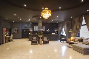 Interior entrance - Limerick City Hotel (Limerick)