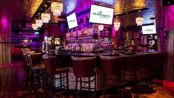 Serves dinner and happy hour