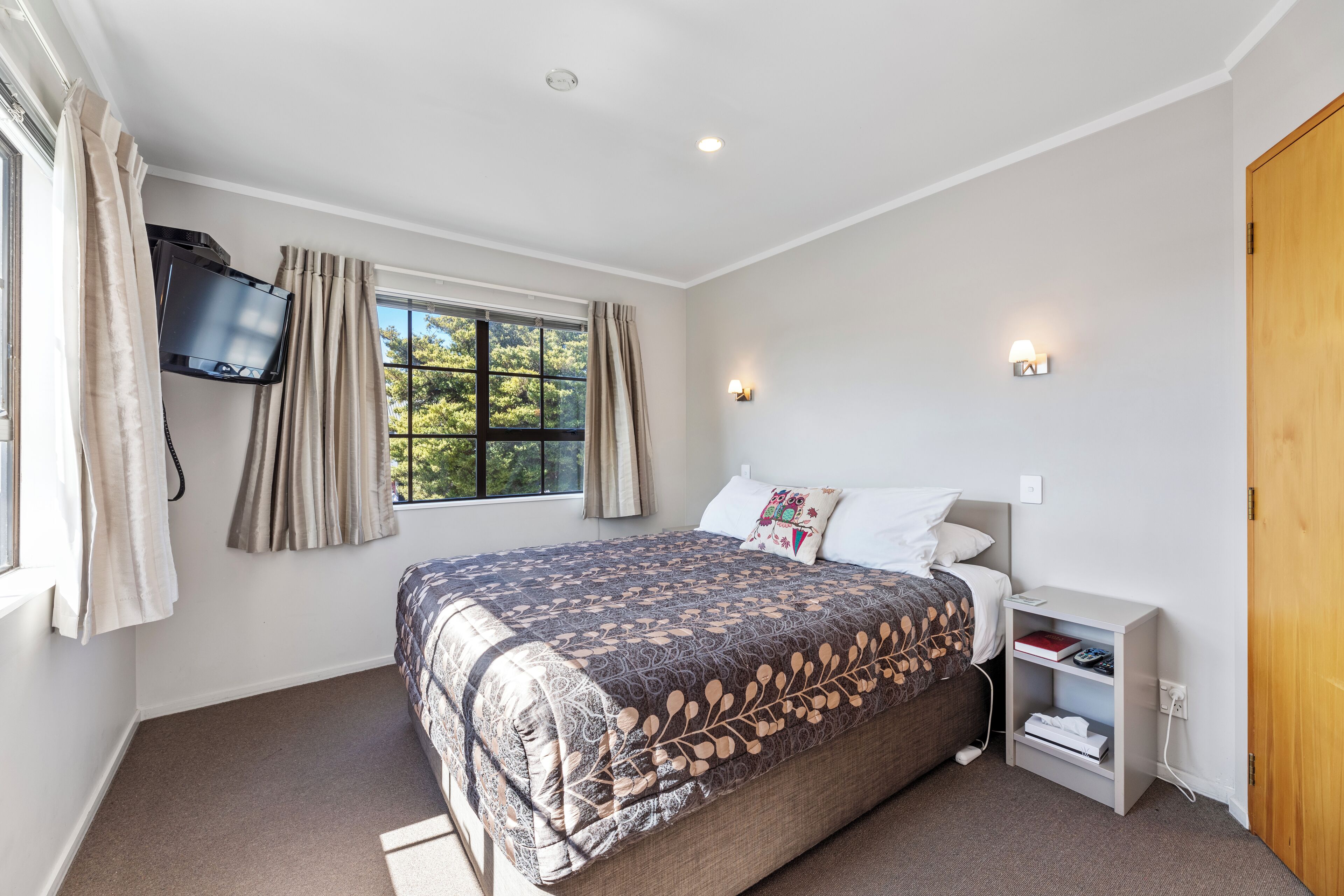 One Bedroom Spa Suite