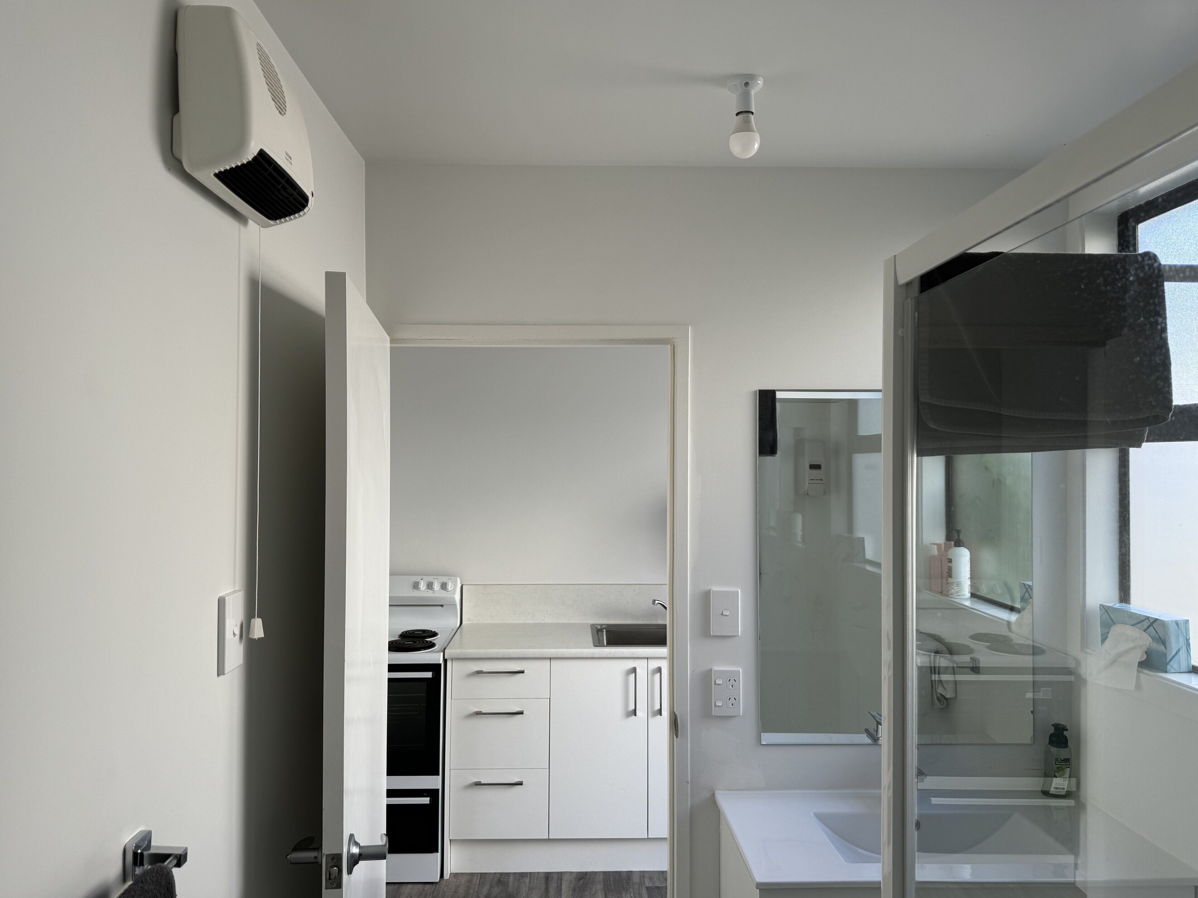 Photo - Diplomat Motel