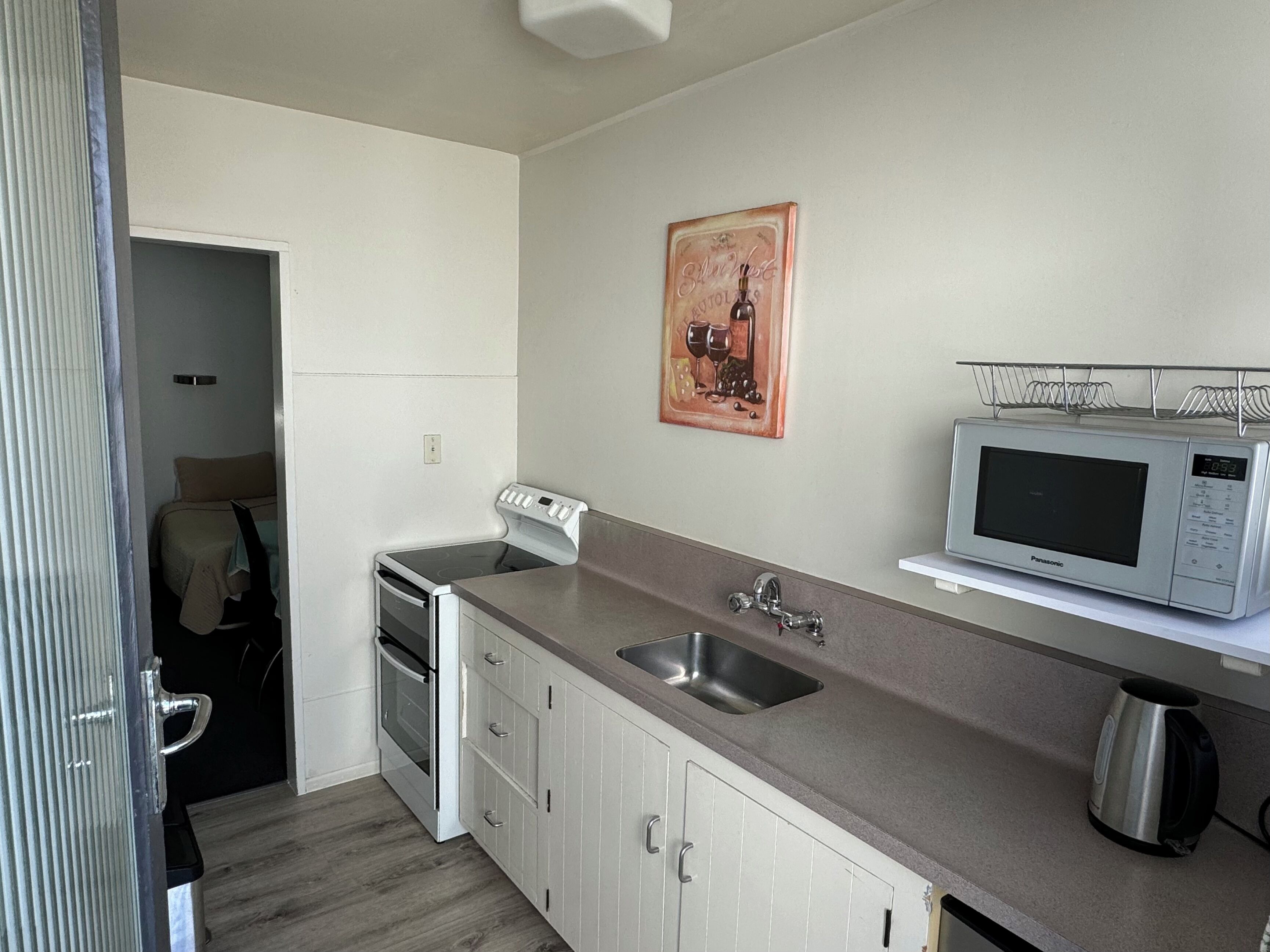 Photo - Diplomat Motel