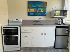 Studio | Eigene Küche | Kühlschrank, Mikrowelle, Ofen, Herdplatte